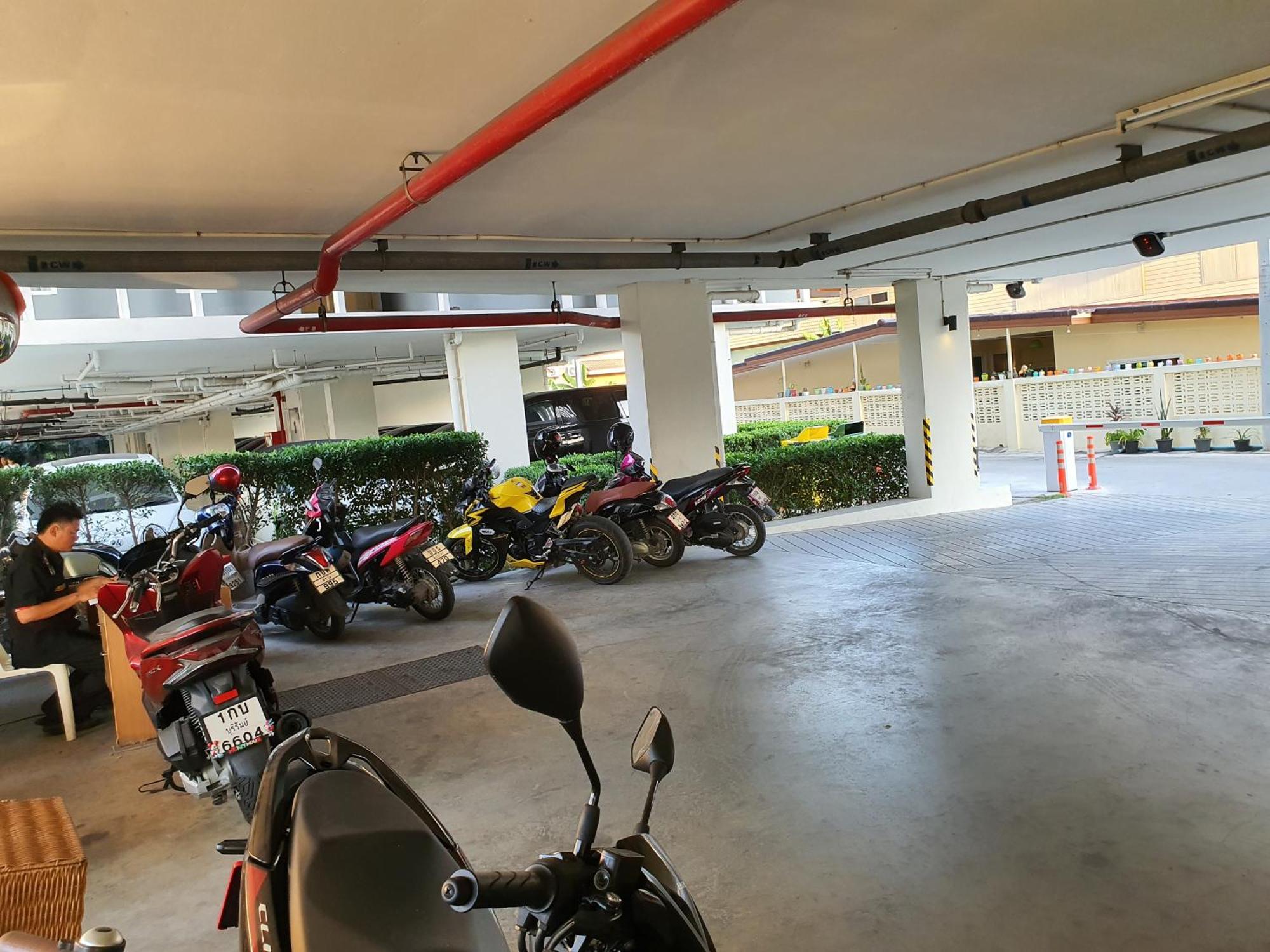 Exclusive Garden View 1 bedroom suite @Patio Bangsaen Buitenkant foto
